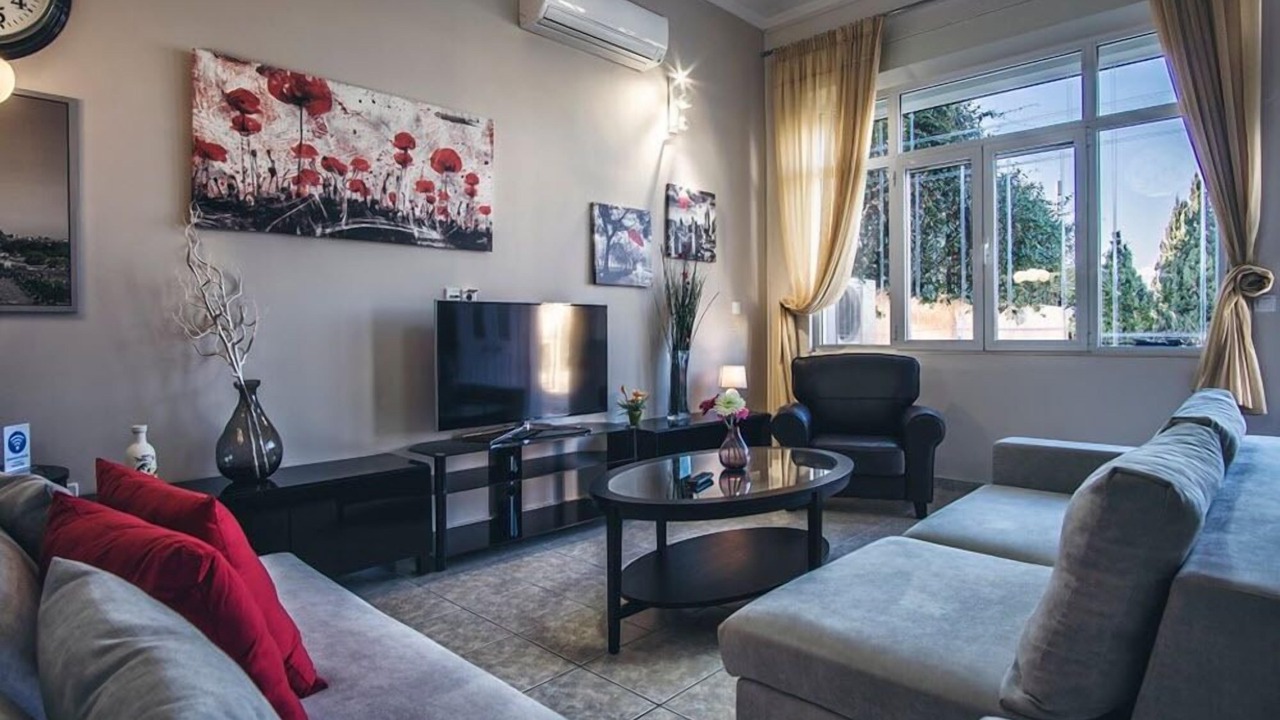 Photo of Livingroom in Alepou