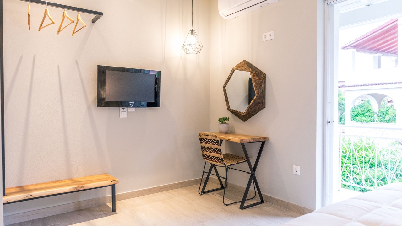Photo of Bedroom in Alepou