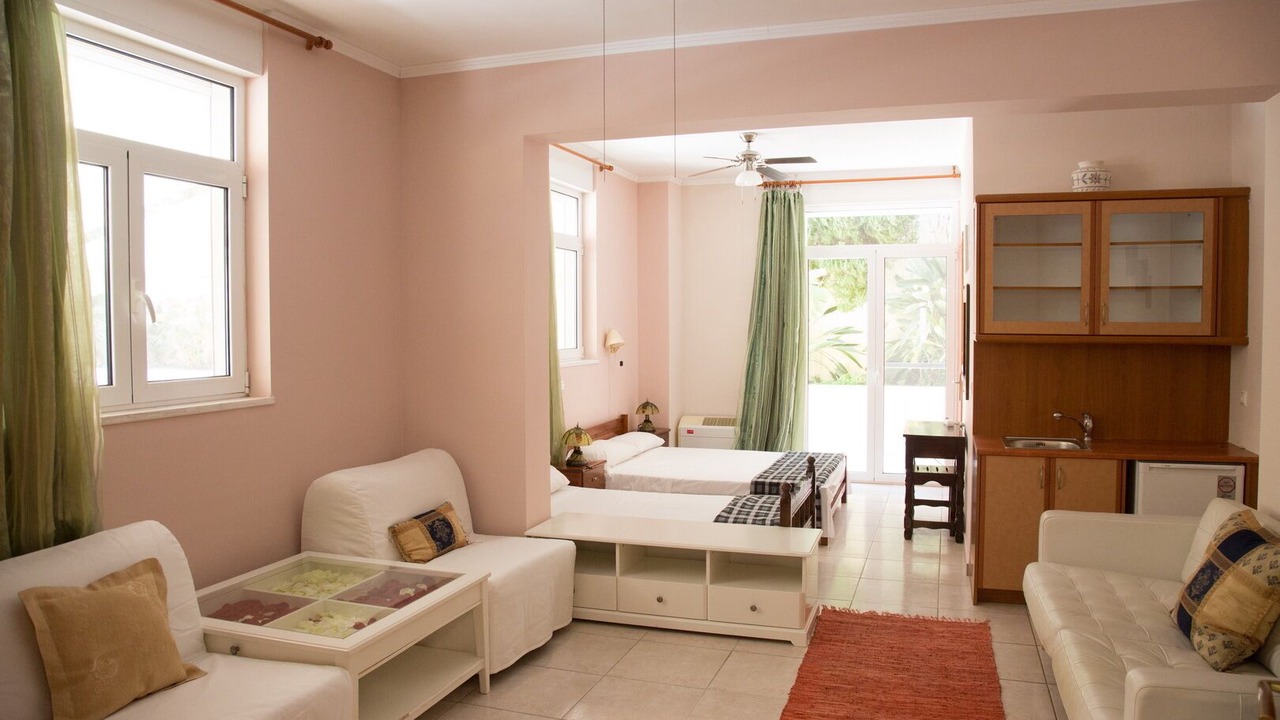 Photo of Bedroom in Saronikos
