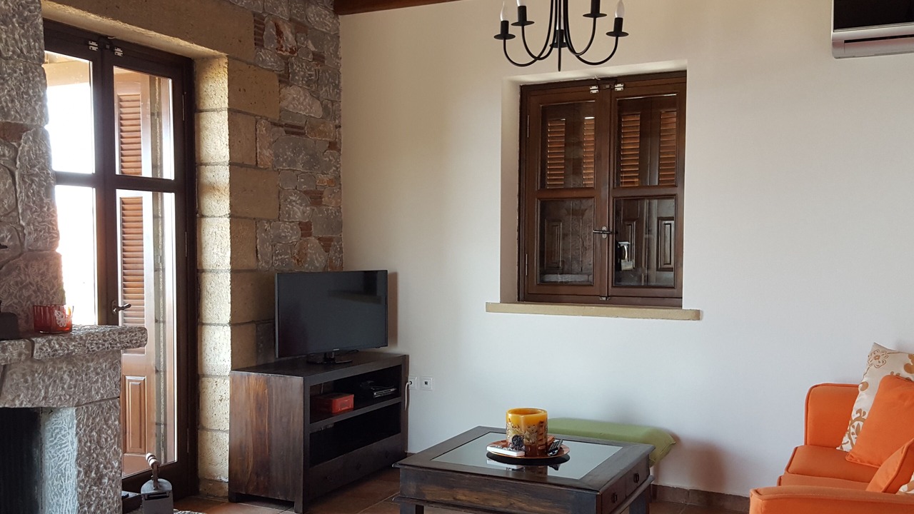 Photo of Livingroom in Lefktron