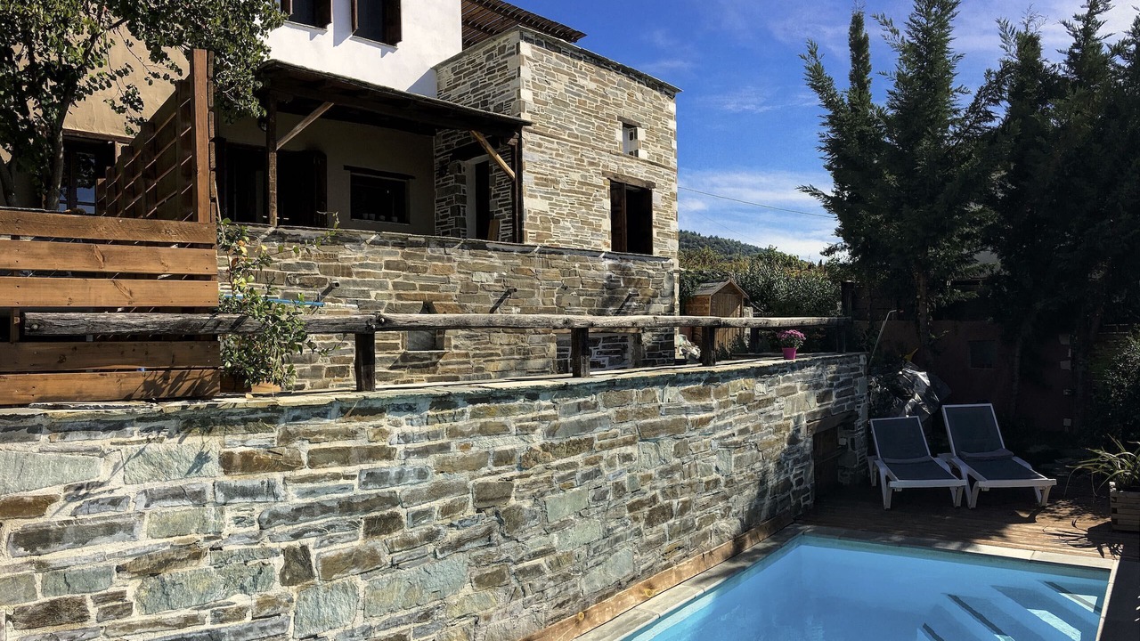 Photo of Outdoor in Agios Georgios Nilias