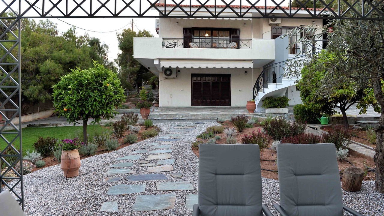 Photo of Patio Balcony in Isthmia