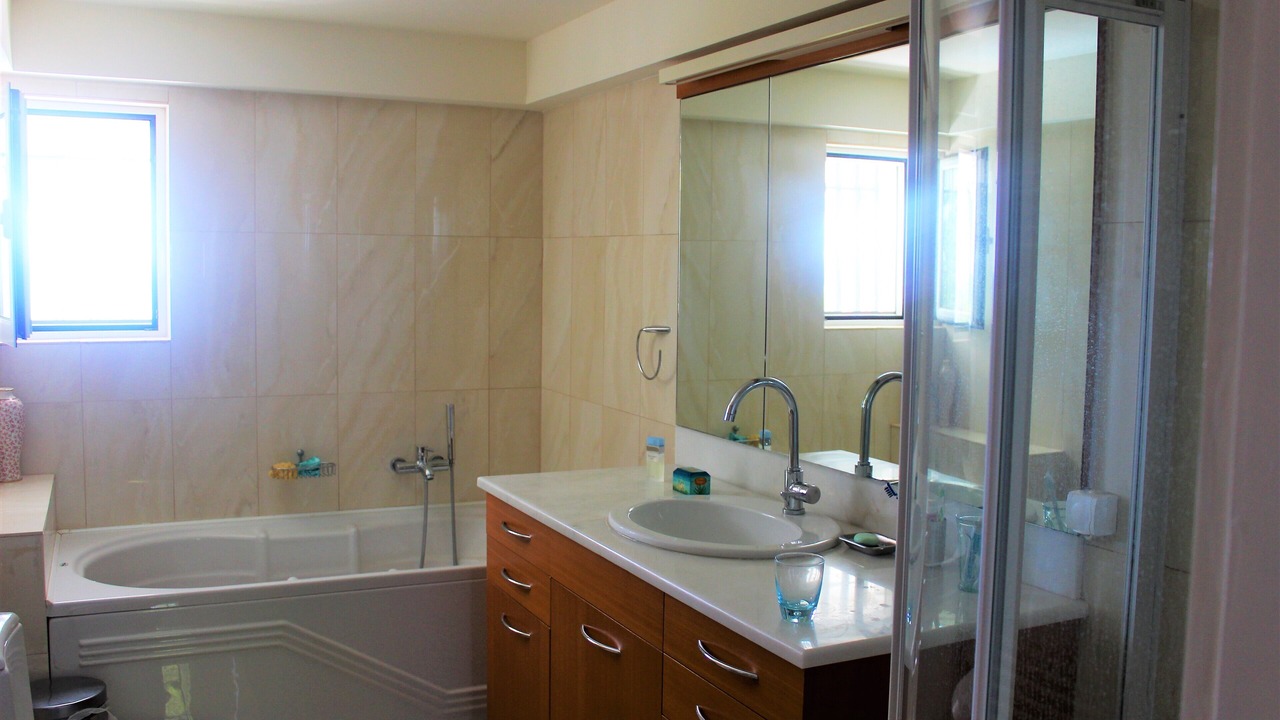 Photo of Bathroom in Thymari