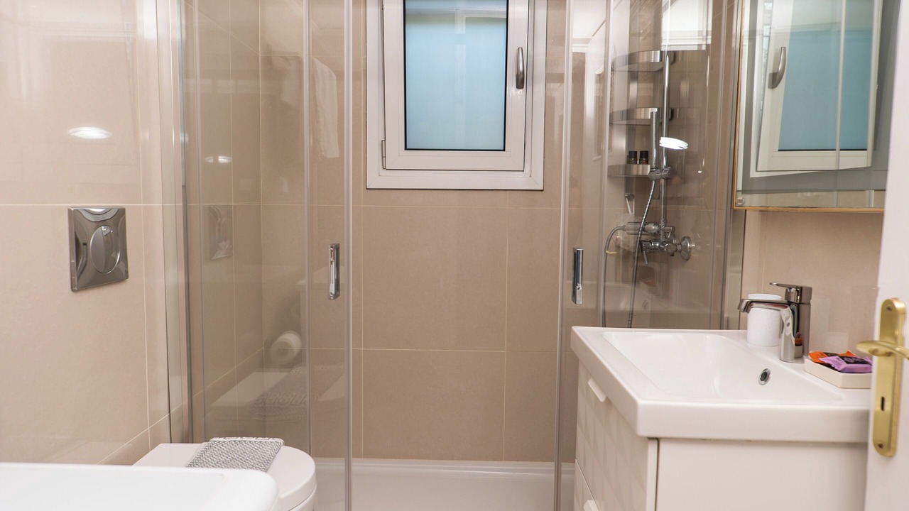 Photo of Bathroom in Darmarochori
