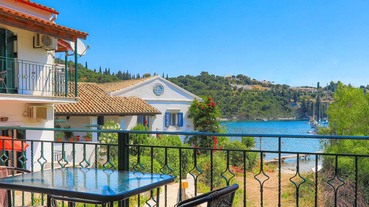 Photo of Patio Balcony in Agni