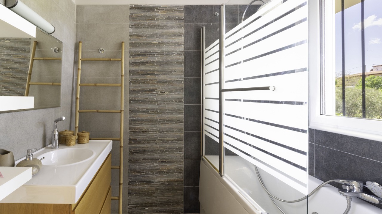 Photo of Bathroom in Spata-Artemida