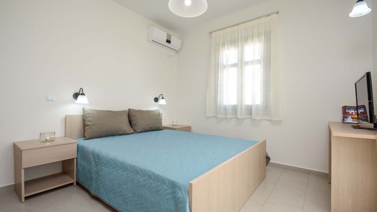 Photo of Bedroom in Mikri Vigla