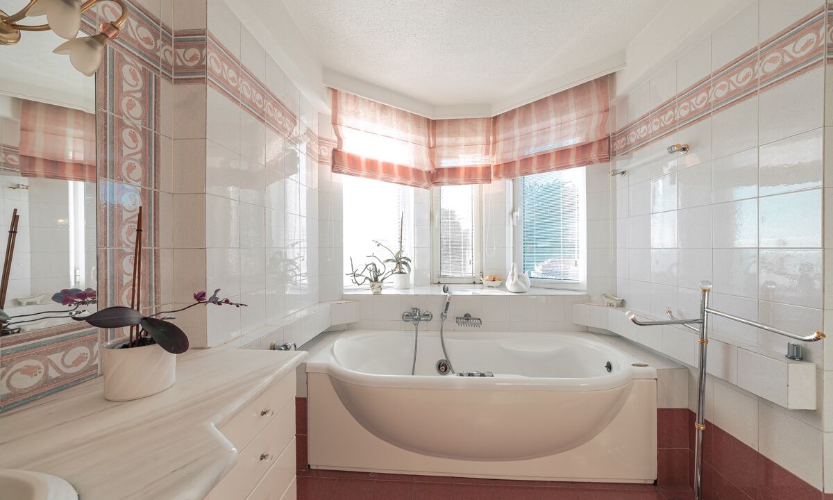 Photo of Bathroom in Metokhi