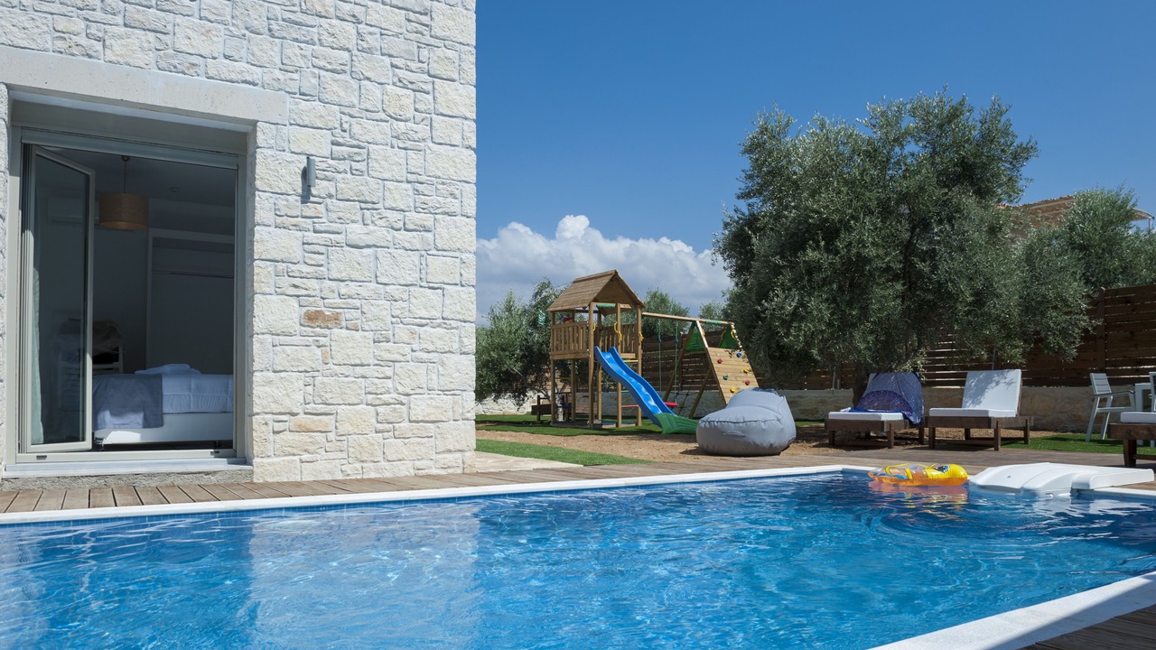 Photo of Outdoor in Asteri