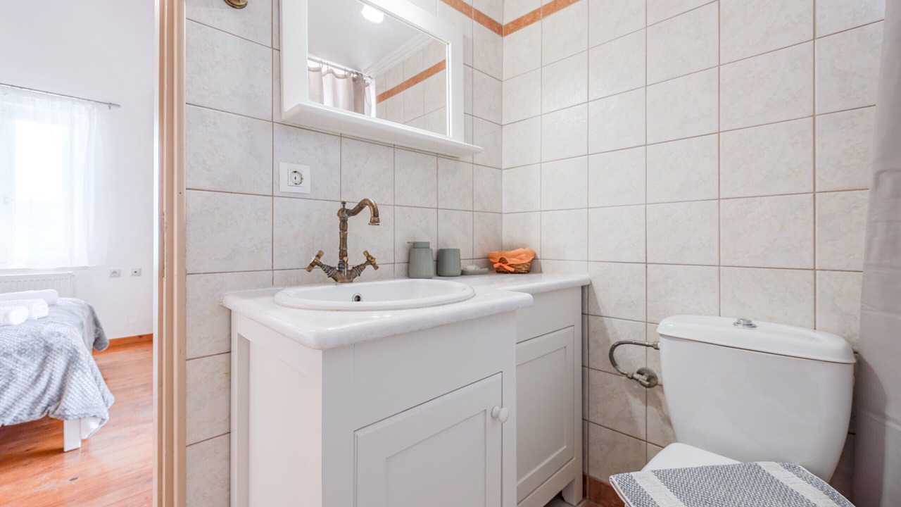 Photo of Bathroom in Douliana
