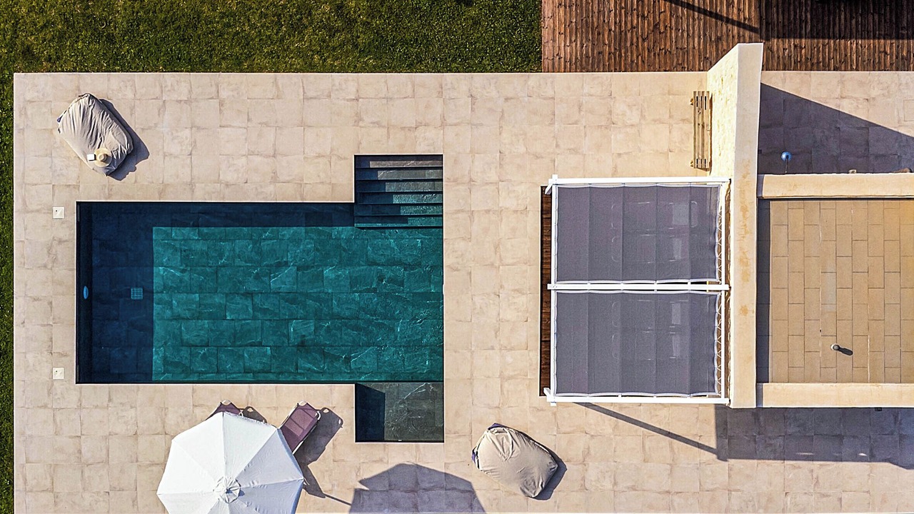 Photo of Outdoor in Alonia