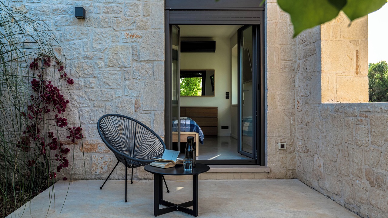 Photo of Outdoor in Alonia