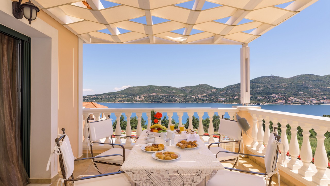 Photo of Patio Balcony in Samos