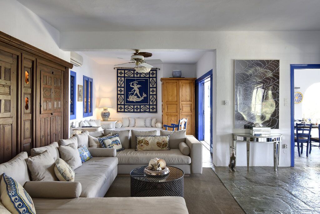 Photo of Livingroom in Pella Region