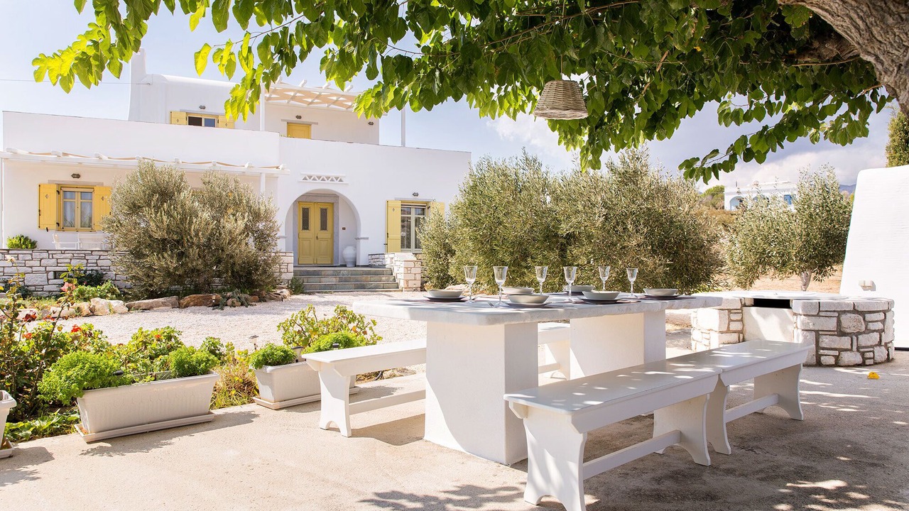 Photo of Outdoor in Logaras