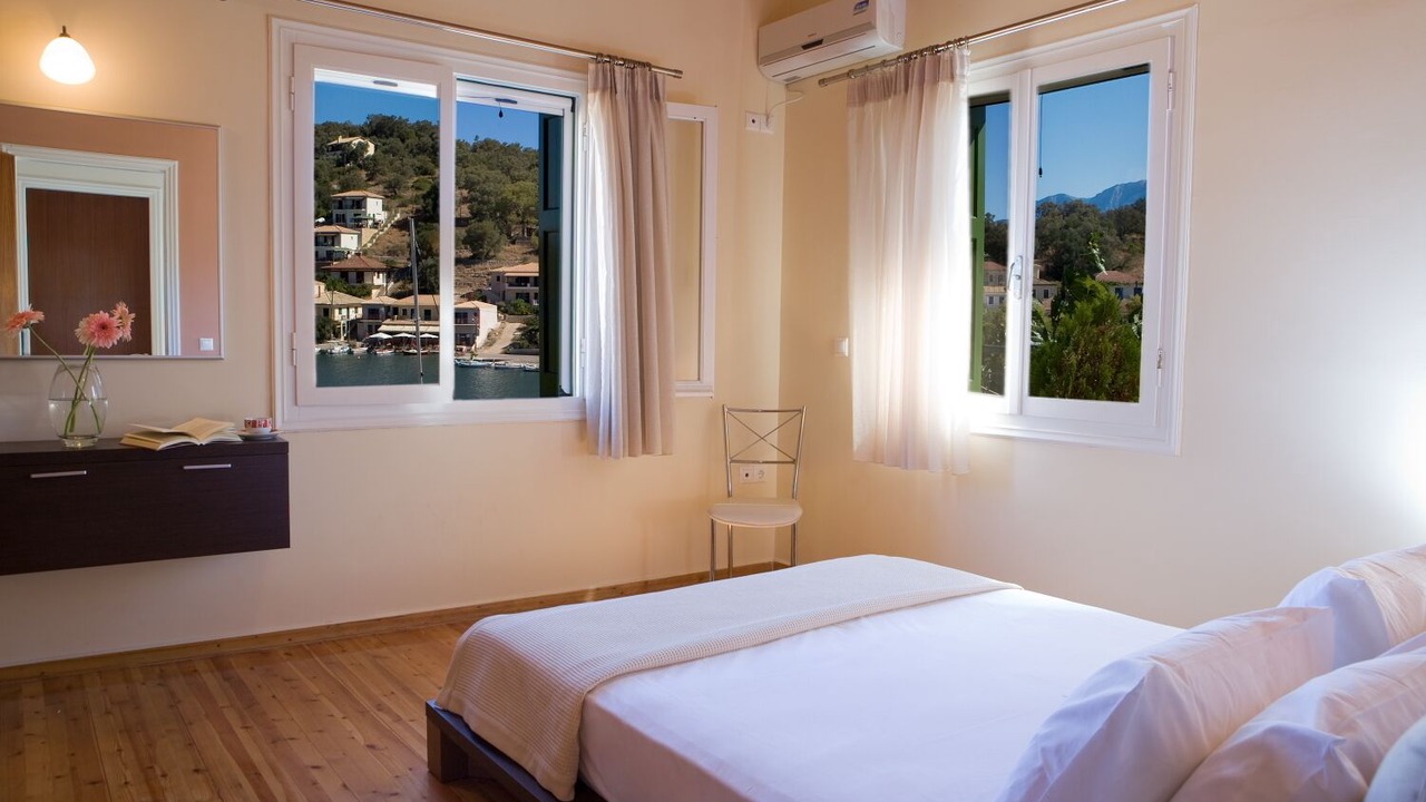 Photo of Bedroom in Vathi