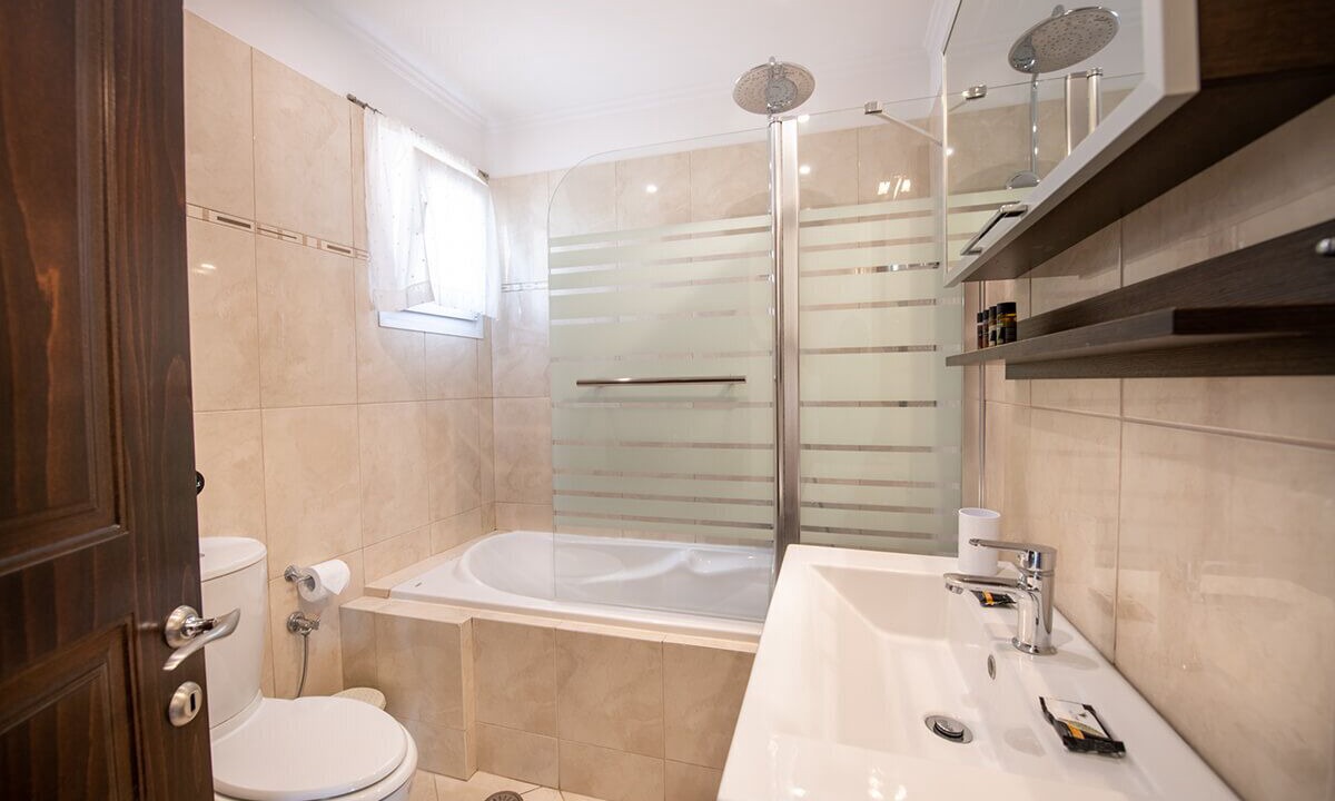Photo of Bathroom in Dassia