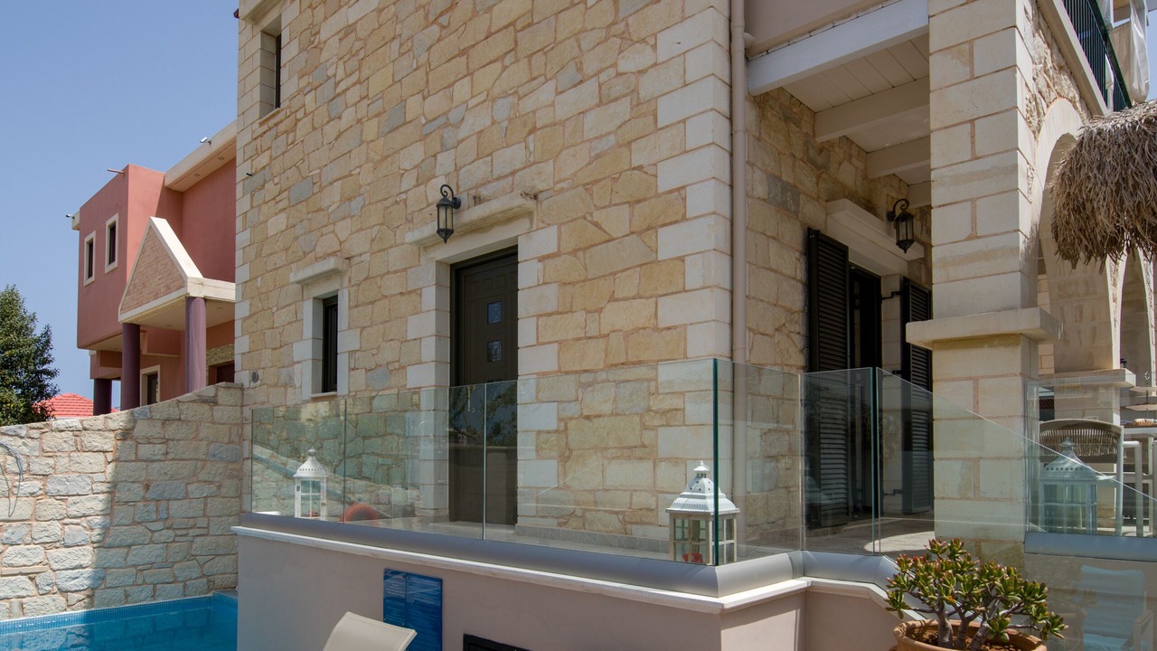 Photo of Patio Balcony in Kato Stalos