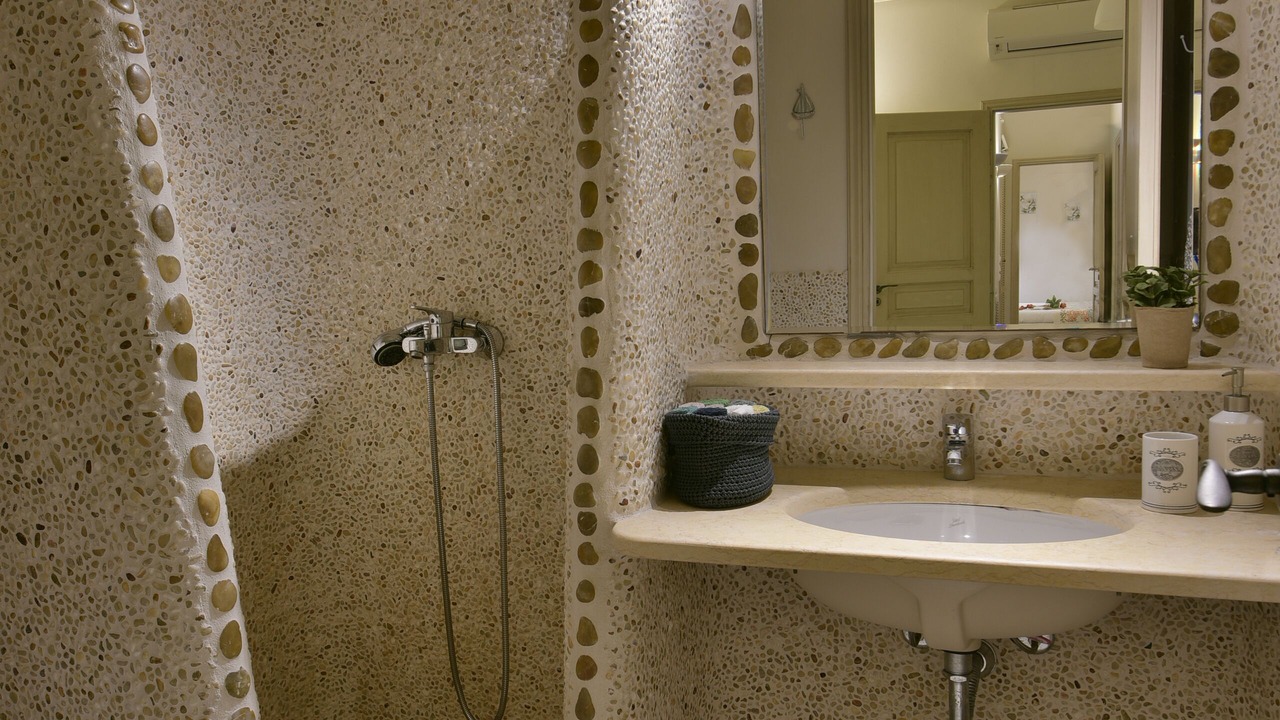 Photo of Bathroom in Ornos