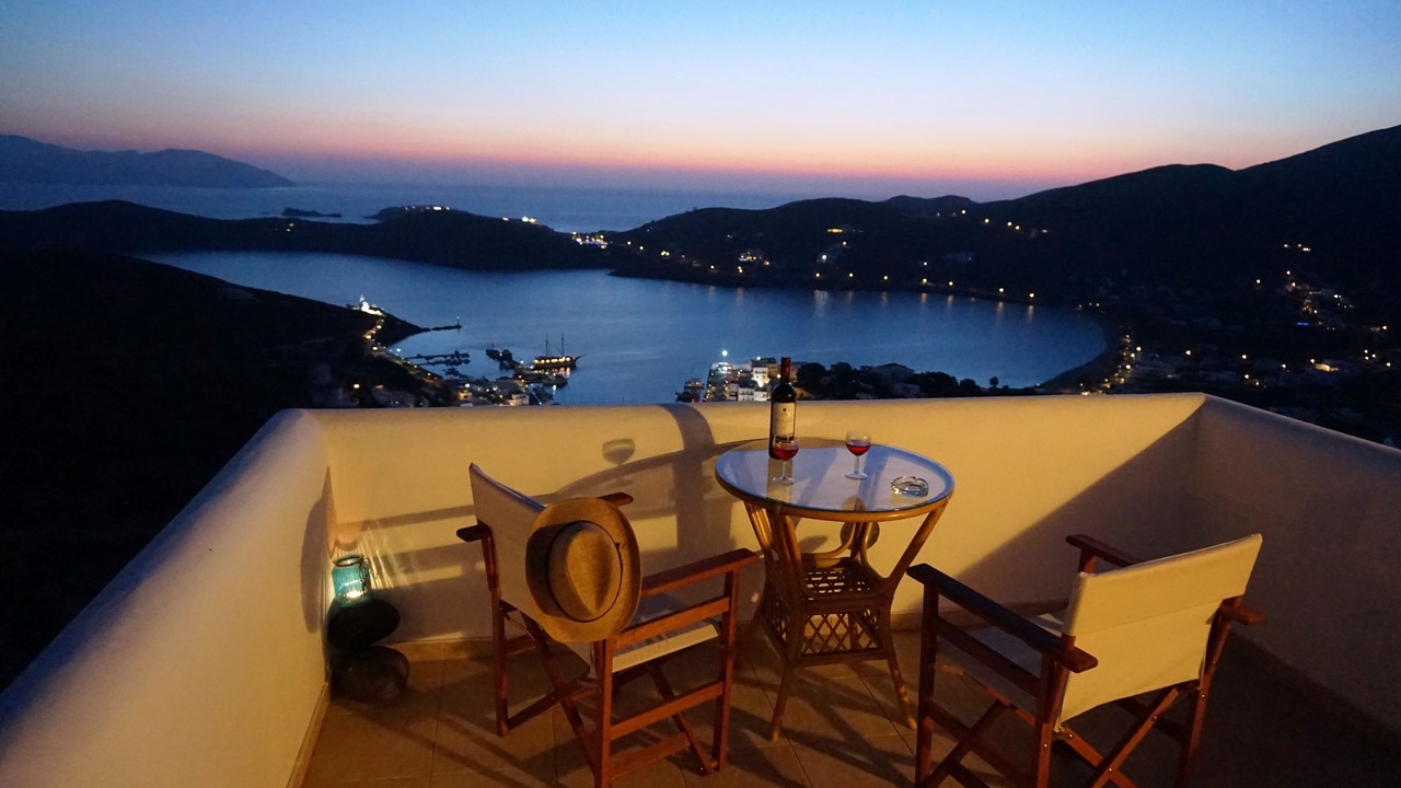 Photo of Patio Balcony in Ios
