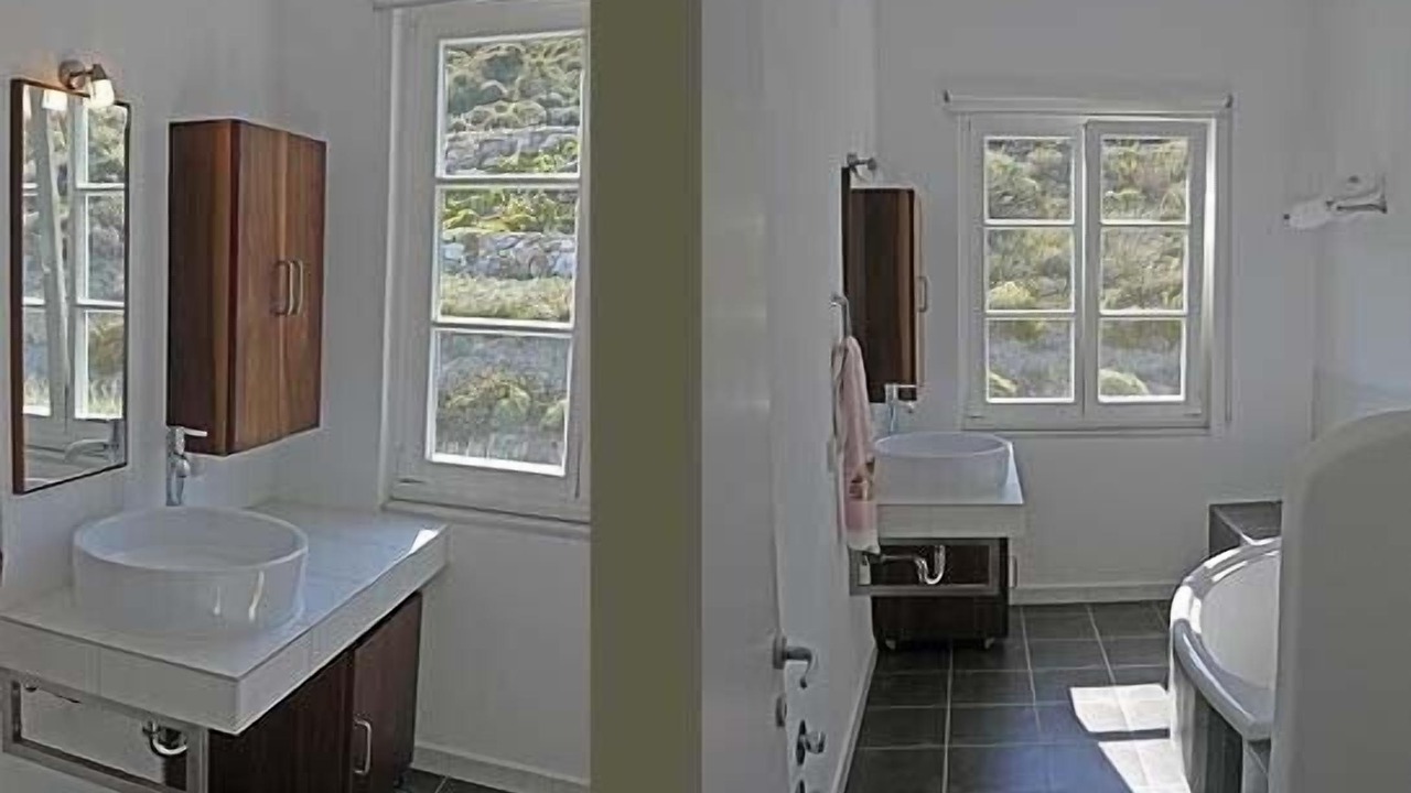 Photo of Bathroom in Engarai