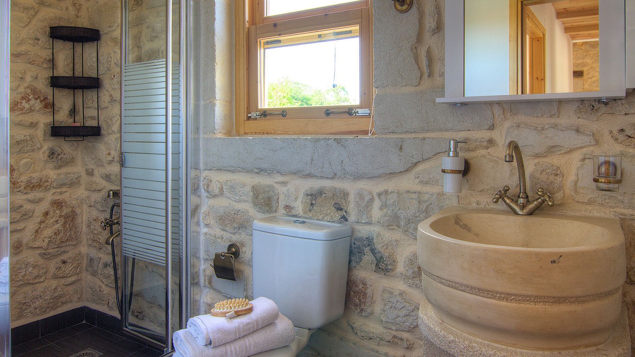 Photo of Bathroom in Prines