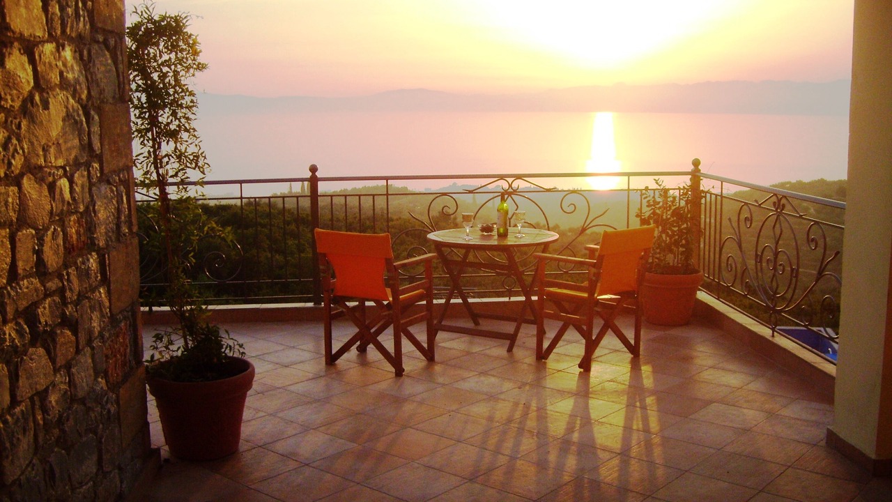Photo of Outdoor in Avia