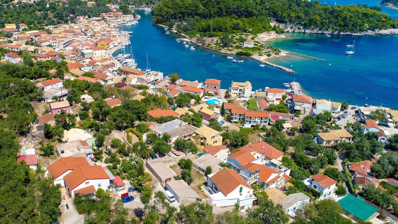 Photo of Others in Gaios