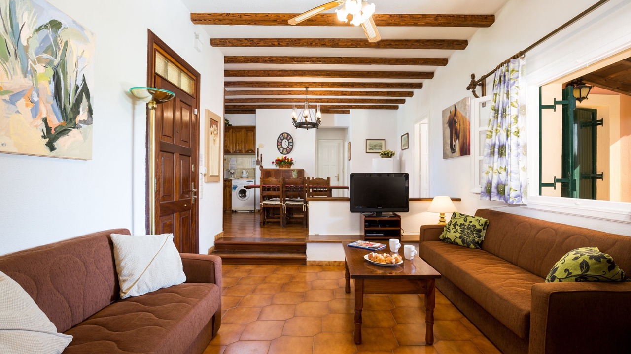 Photo of Livingroom in Almiros Beach