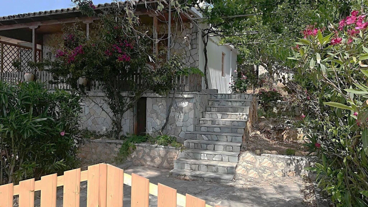 Photo of Outdoor in Korithi