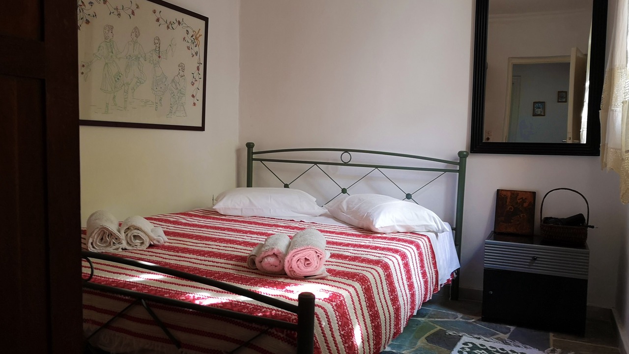 Photo of Bedroom in Korithi