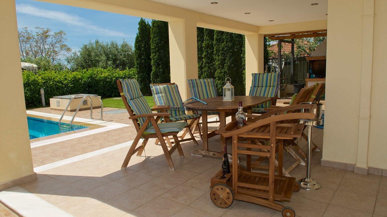 Photo of Outdoor in Messini