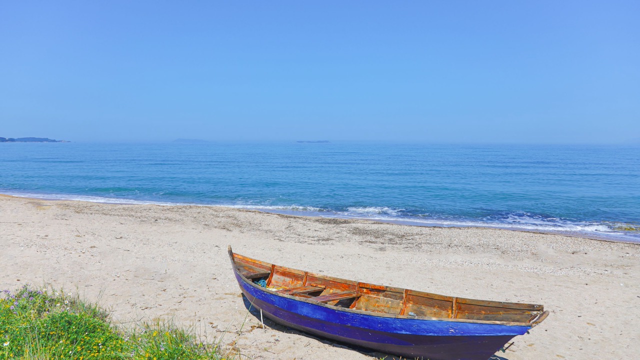 Photo of Others in Almiros Beach