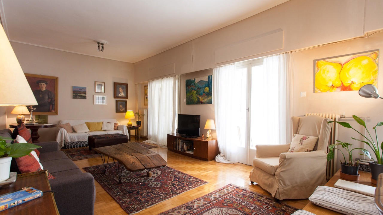 Photo of Livingroom in Exarhia
