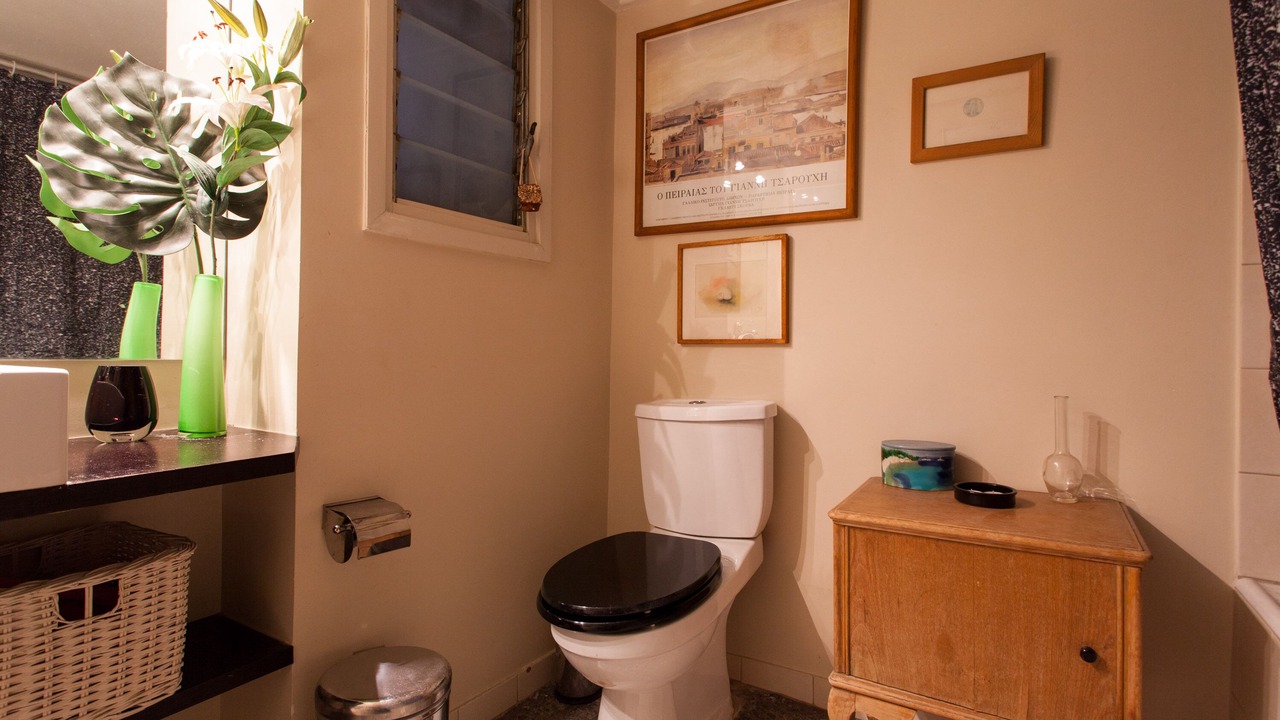 Photo of Bathroom in Exarhia
