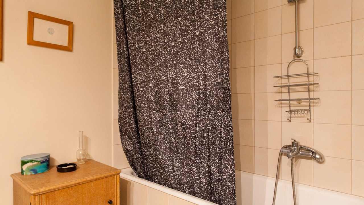 Photo of Bathroom in Exarhia