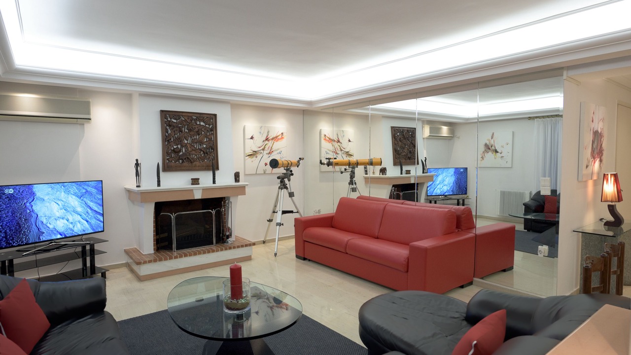 Photo of Livingroom in Kinosargous