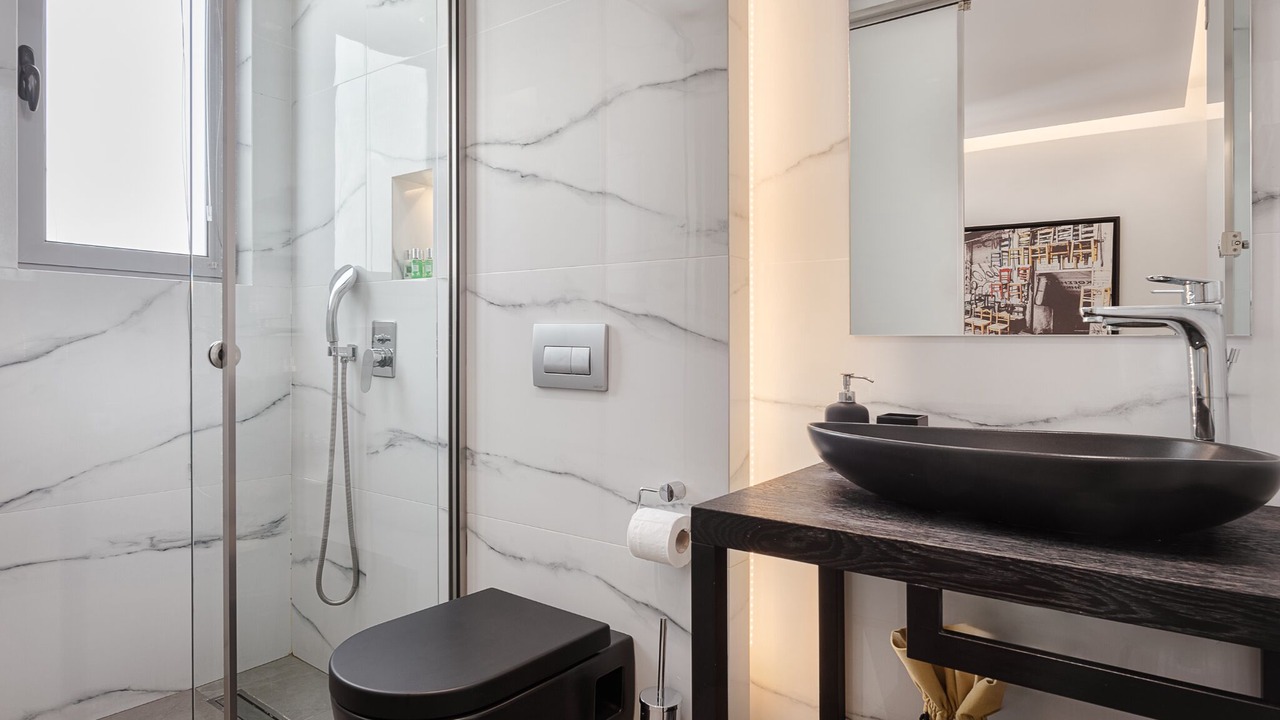 Photo of Bathroom in Koukaki