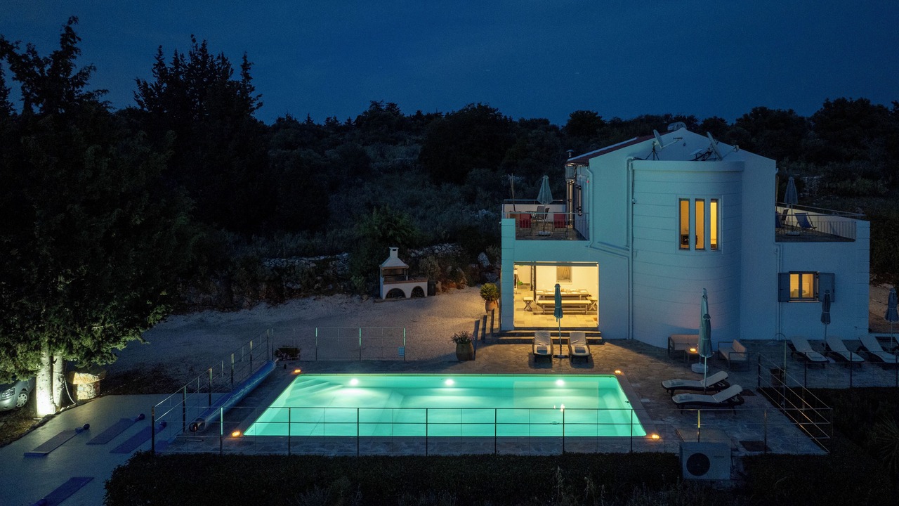 Photo of Outdoor in Litsarda