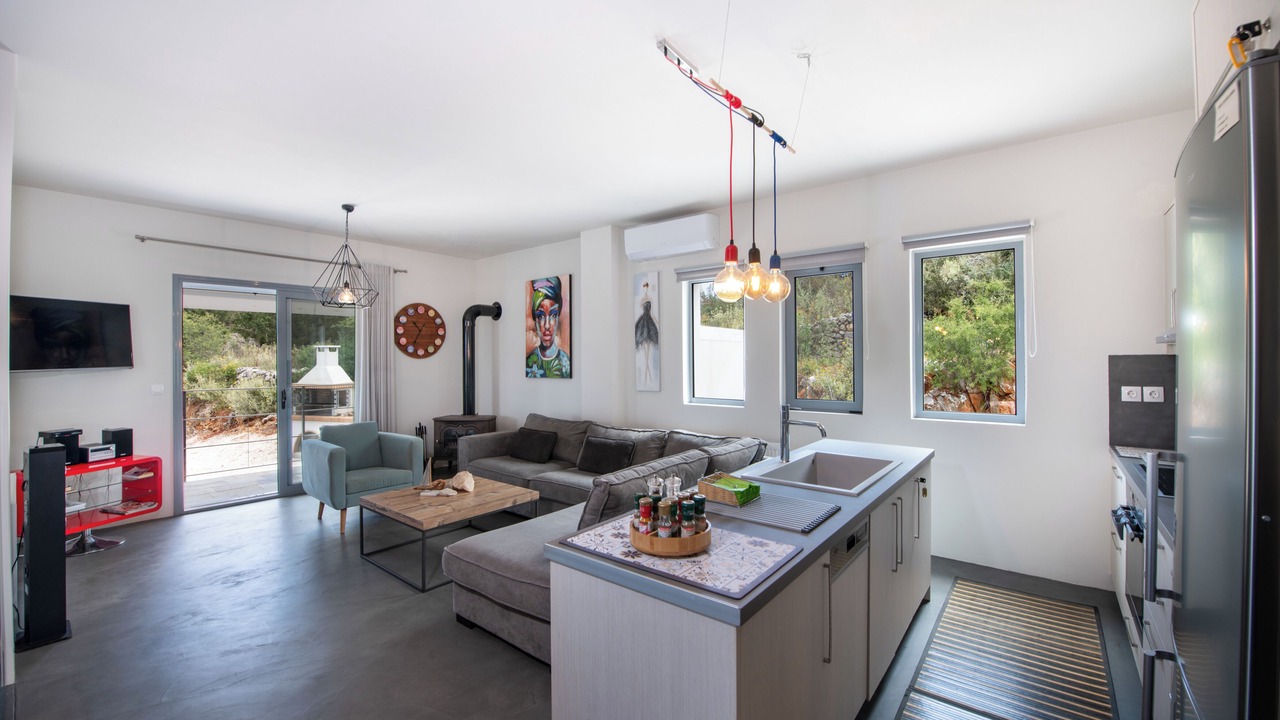 Photo of Livingroom in Litsarda