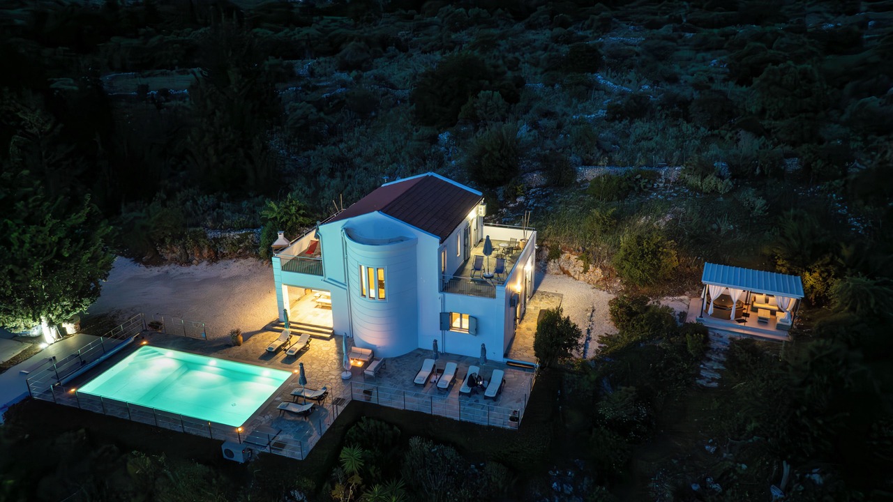 Photo of Outdoor in Litsarda