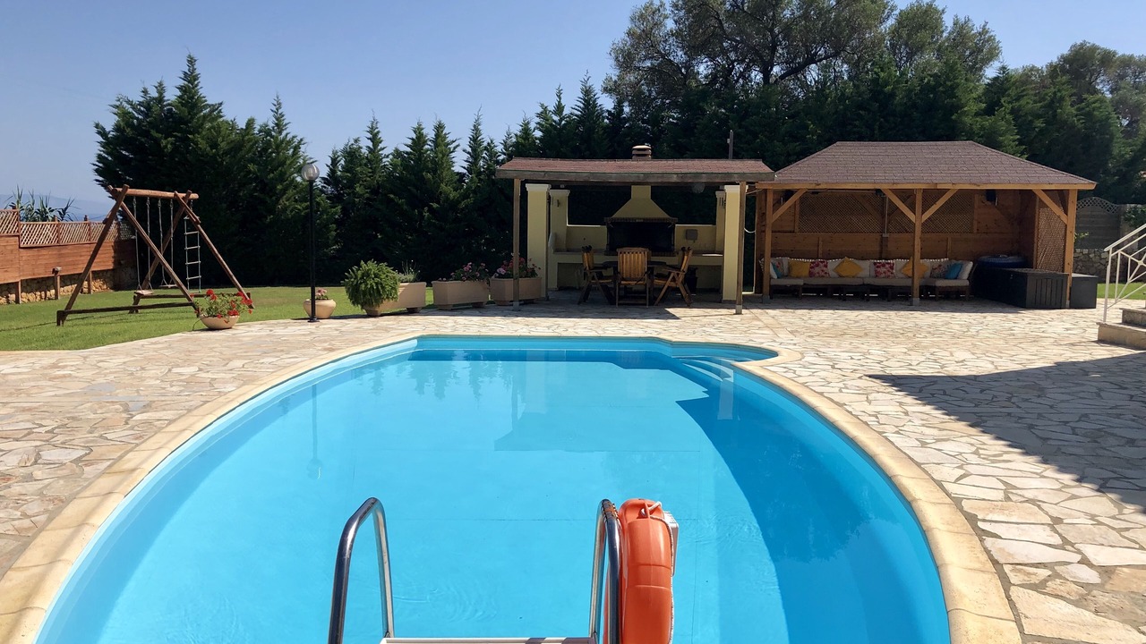 Photo of Outdoor in Karavados