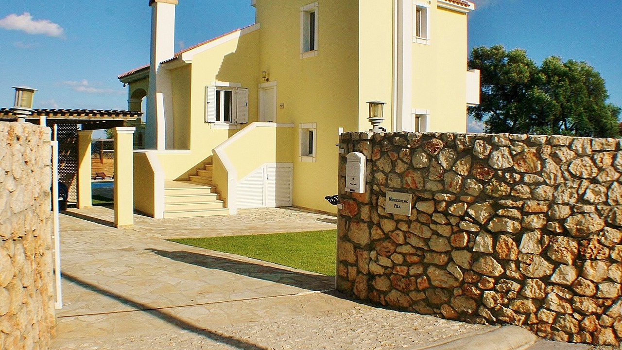 Photo of Others in Karavados