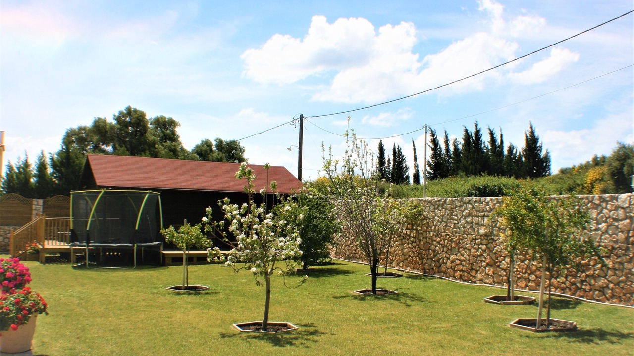Photo of Outdoor in Karavados