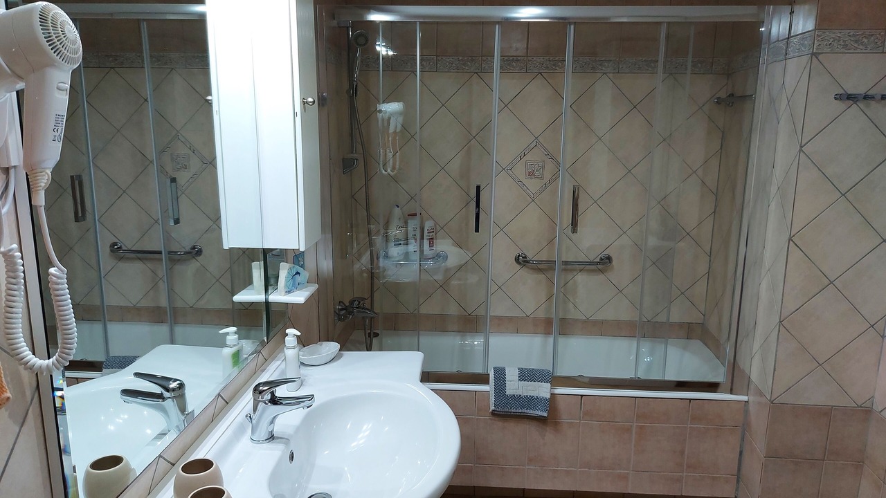 Photo of Bathroom in Platanias Town