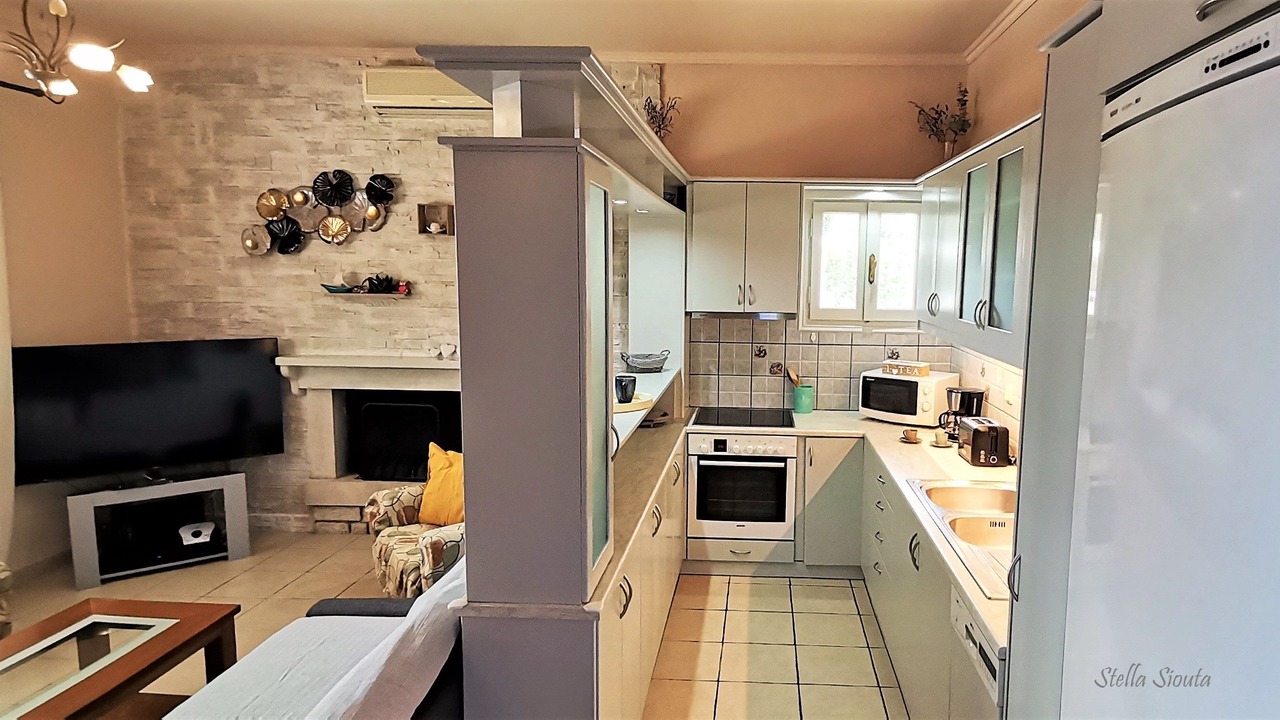 Photo of Kitchen in Koutsi