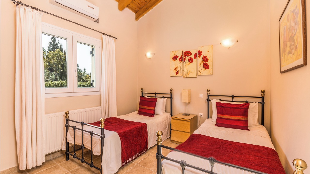 Photo of Bedroom in Afra