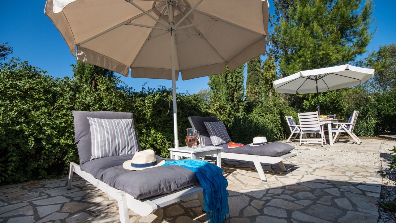 Photo of Outdoor in Afra
