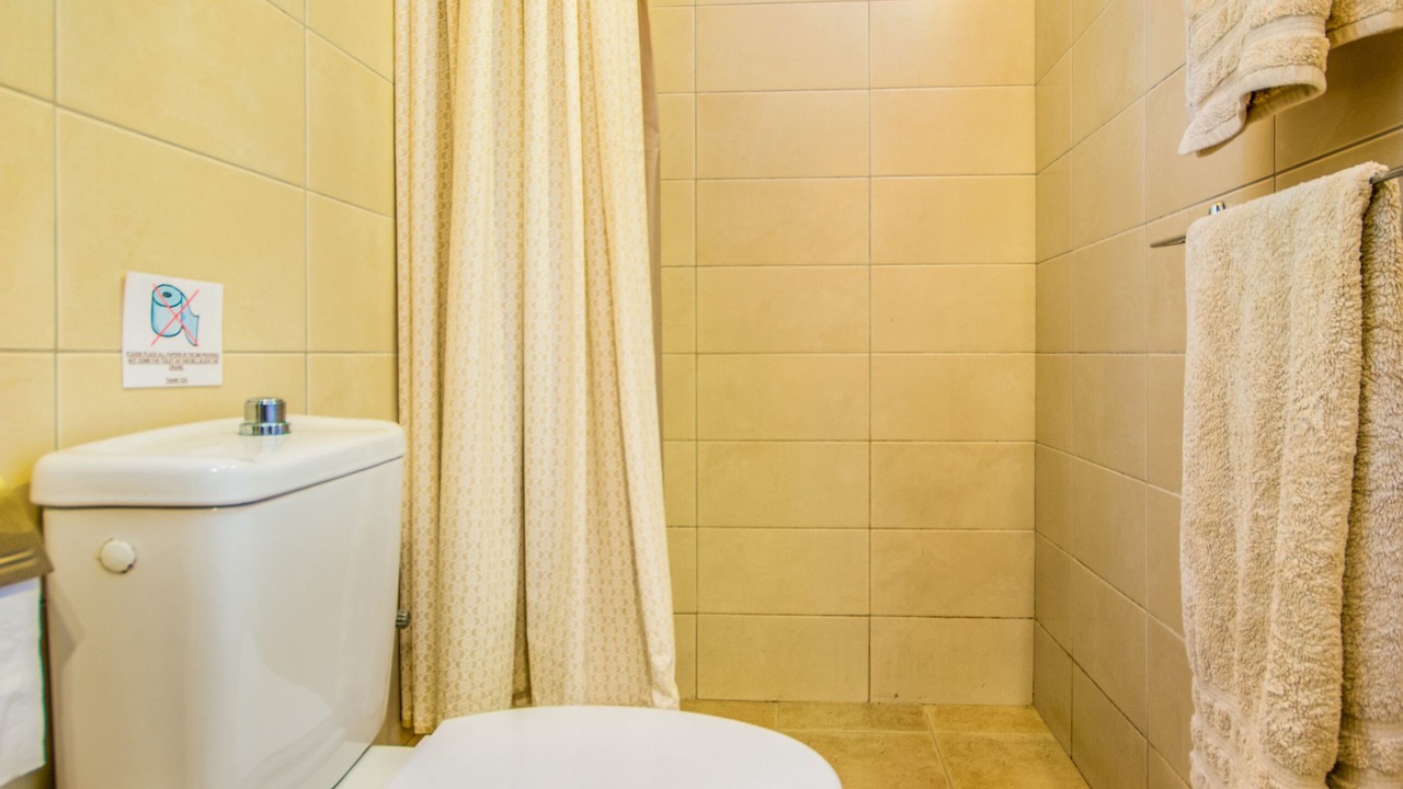 Photo of Bathroom in Afra