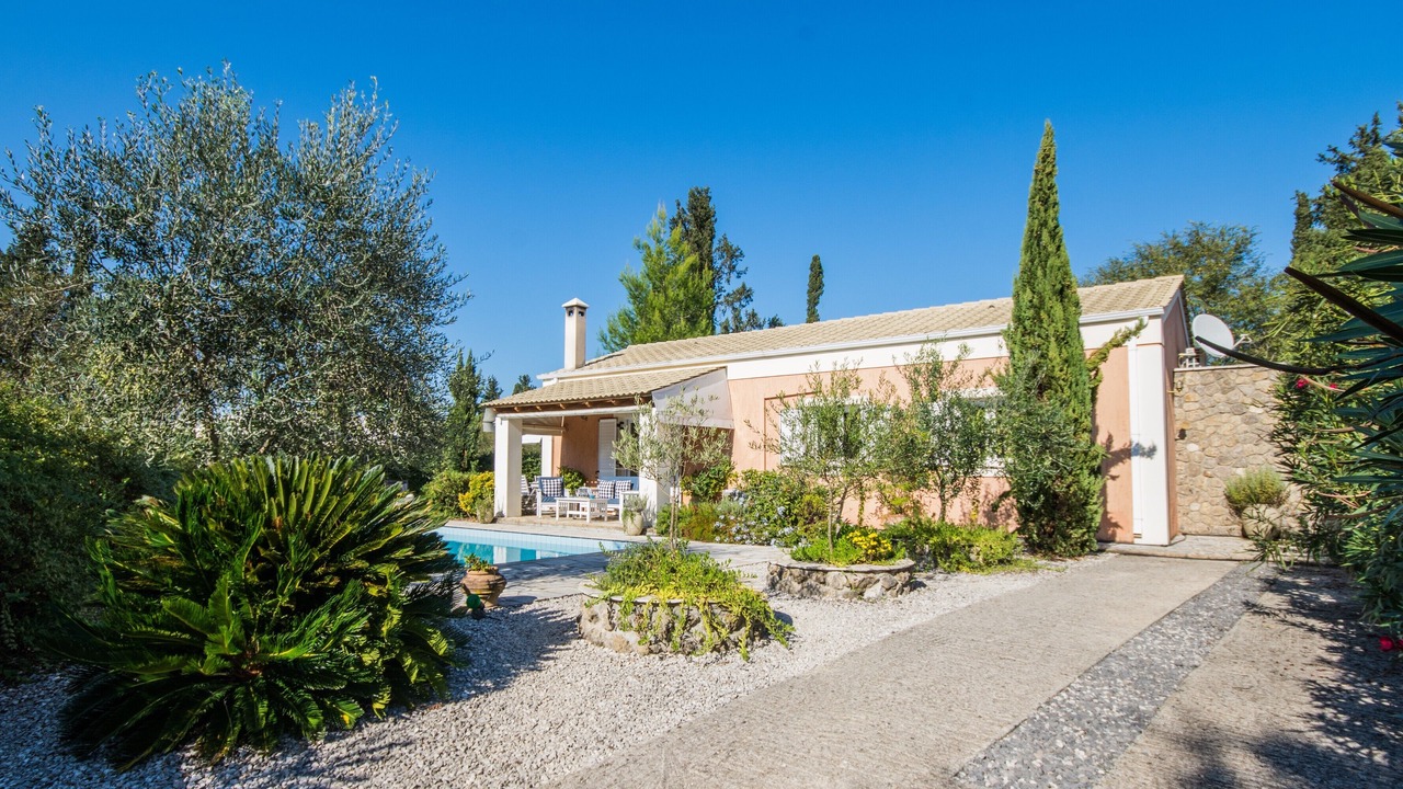 Photo of Outdoor in Afra